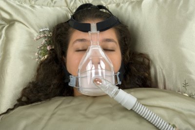 Woman with oxygen mask